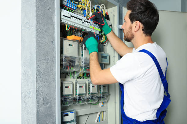 Best Electrician Near Me  in Clayton, DE